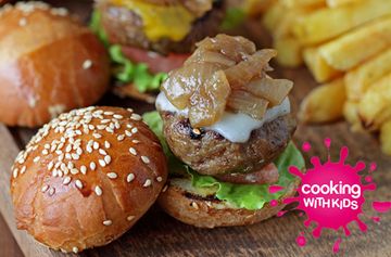 22 easy recipes for kids aged 12 years and over | GoodtoKnow