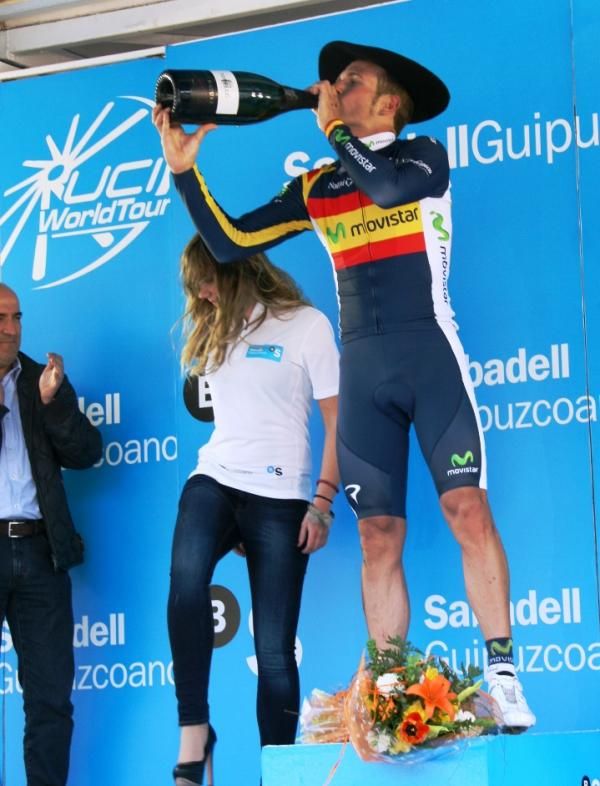 Jose Joaquin Rojas (Movistar) enjoys his post-stage champagne