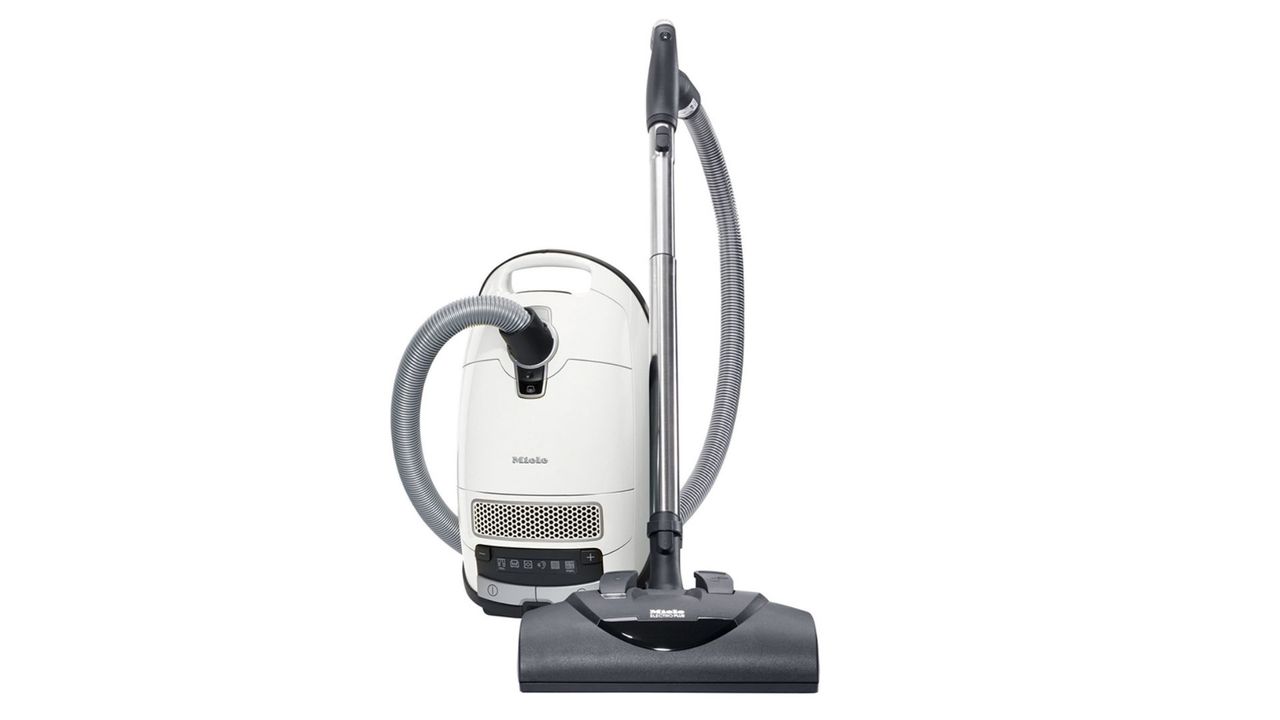 Miele Complete C3 Cat and Dog Canister Vacuum review Homes & Gardens