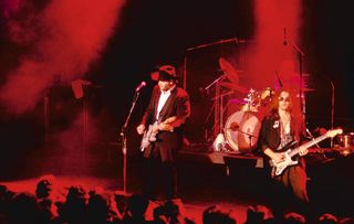 Masters Of Reality onstage in 1988