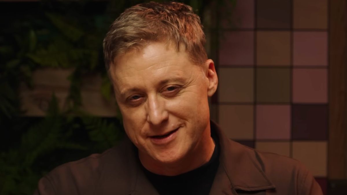 Alan Tudyk discussing his life on Mythical Kitchen