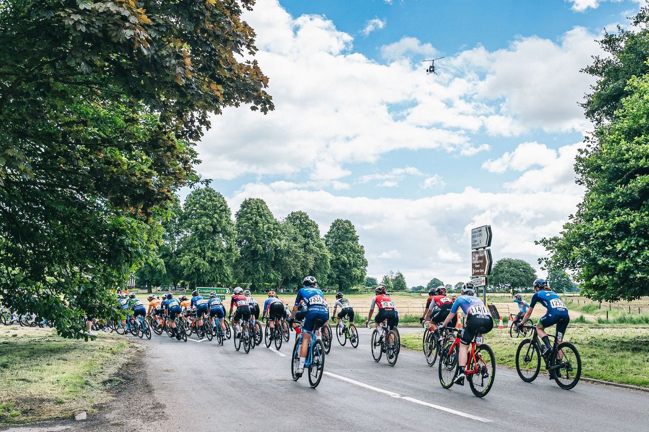 Women&#039;s peloton