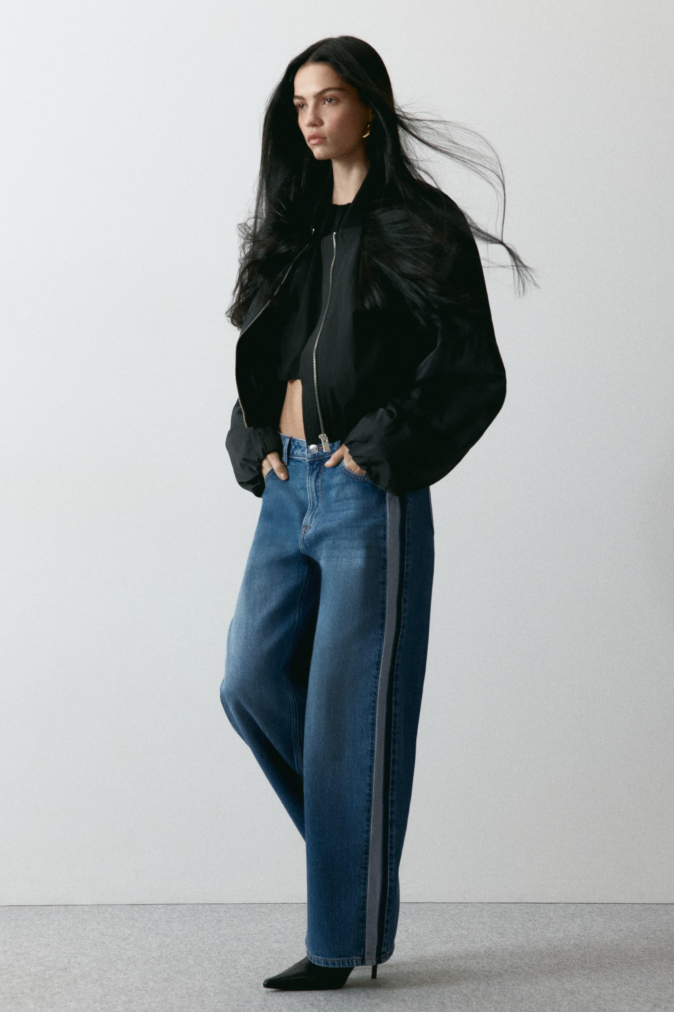 Wide Regular Side-Striped Jeans - Denim Blue/white