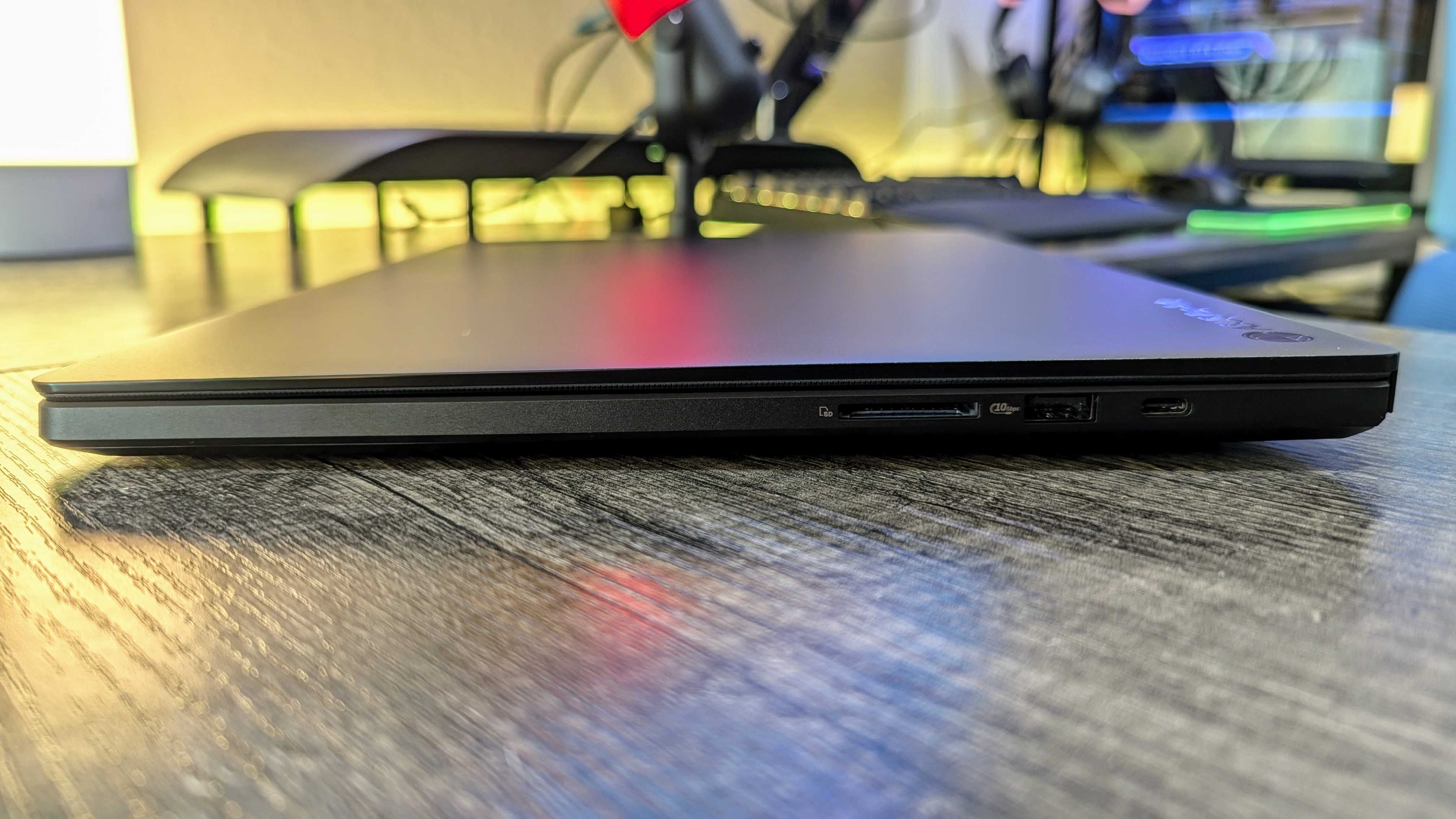 Image of the ASUS ProArt P16 (2024) on a desk.