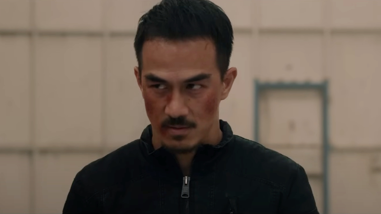 Joe Taslim dans la nuit vient pour nous