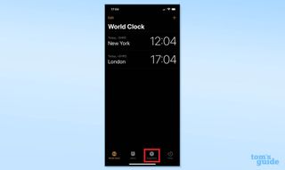how to change iPhone stopwatch to analog - select the stopwatch tab