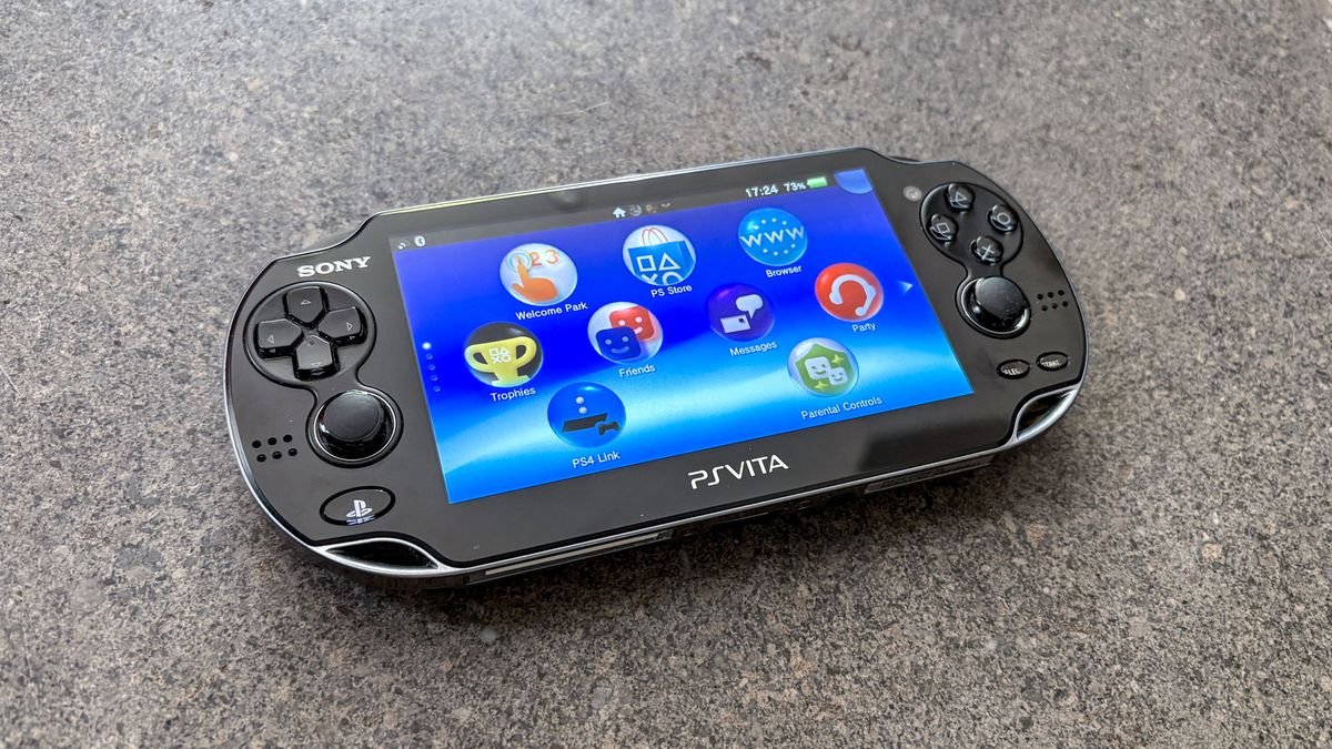 I bought a PS Vita instead of a Nintendo Switch 2 in 2025