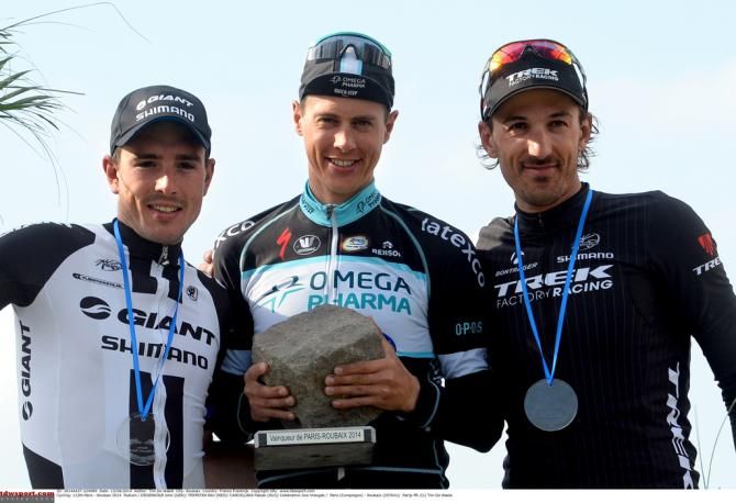 Niki Terpstra with the 2014 Paris-Roubaix Cobble