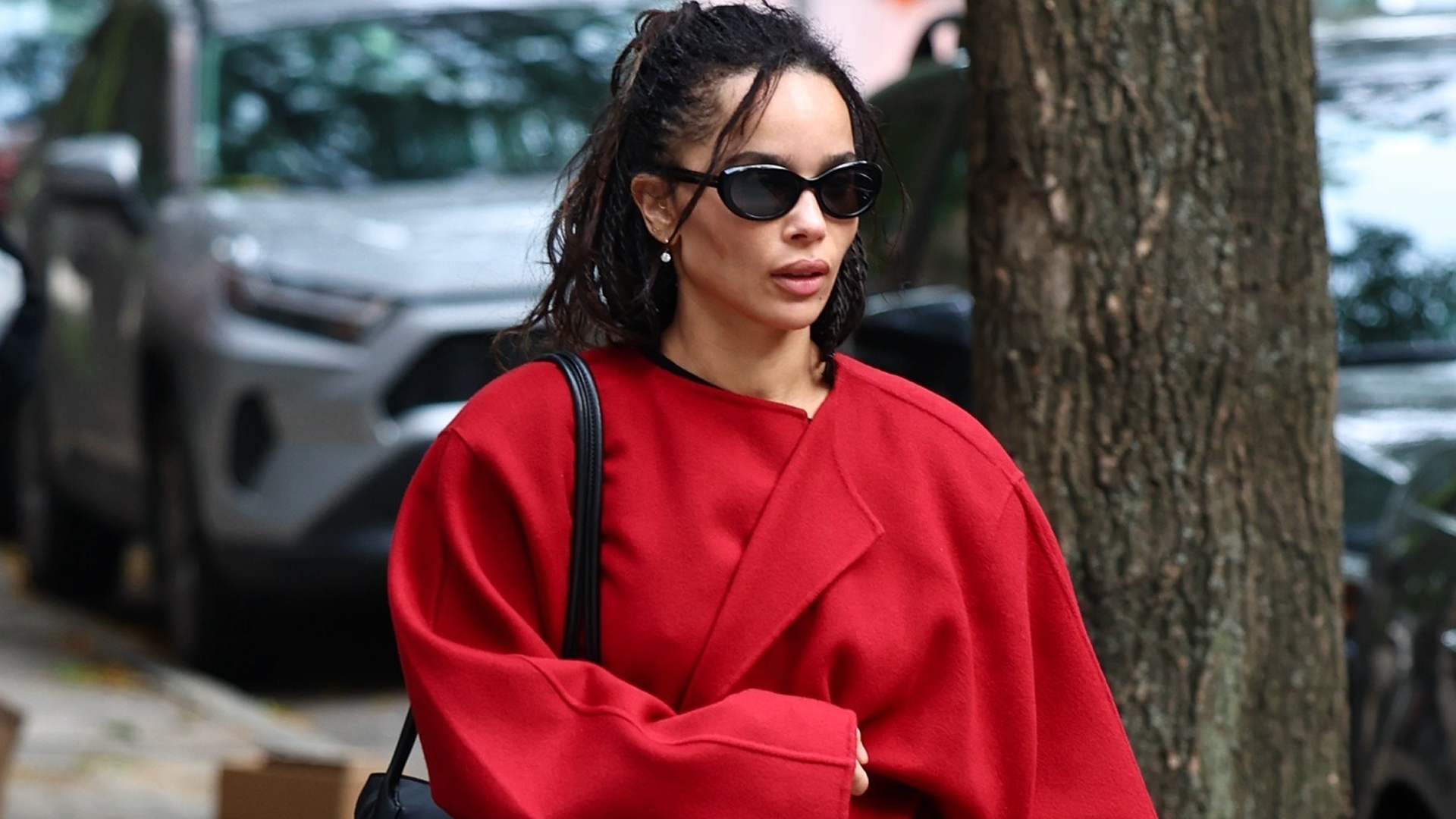 Zo&euml; Kravitz's oversized coat proves red will be the new cool-girl neutral for fall and winter