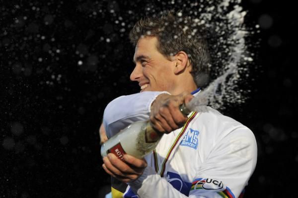 Zdenek Stybar sprays the winner's champagne
