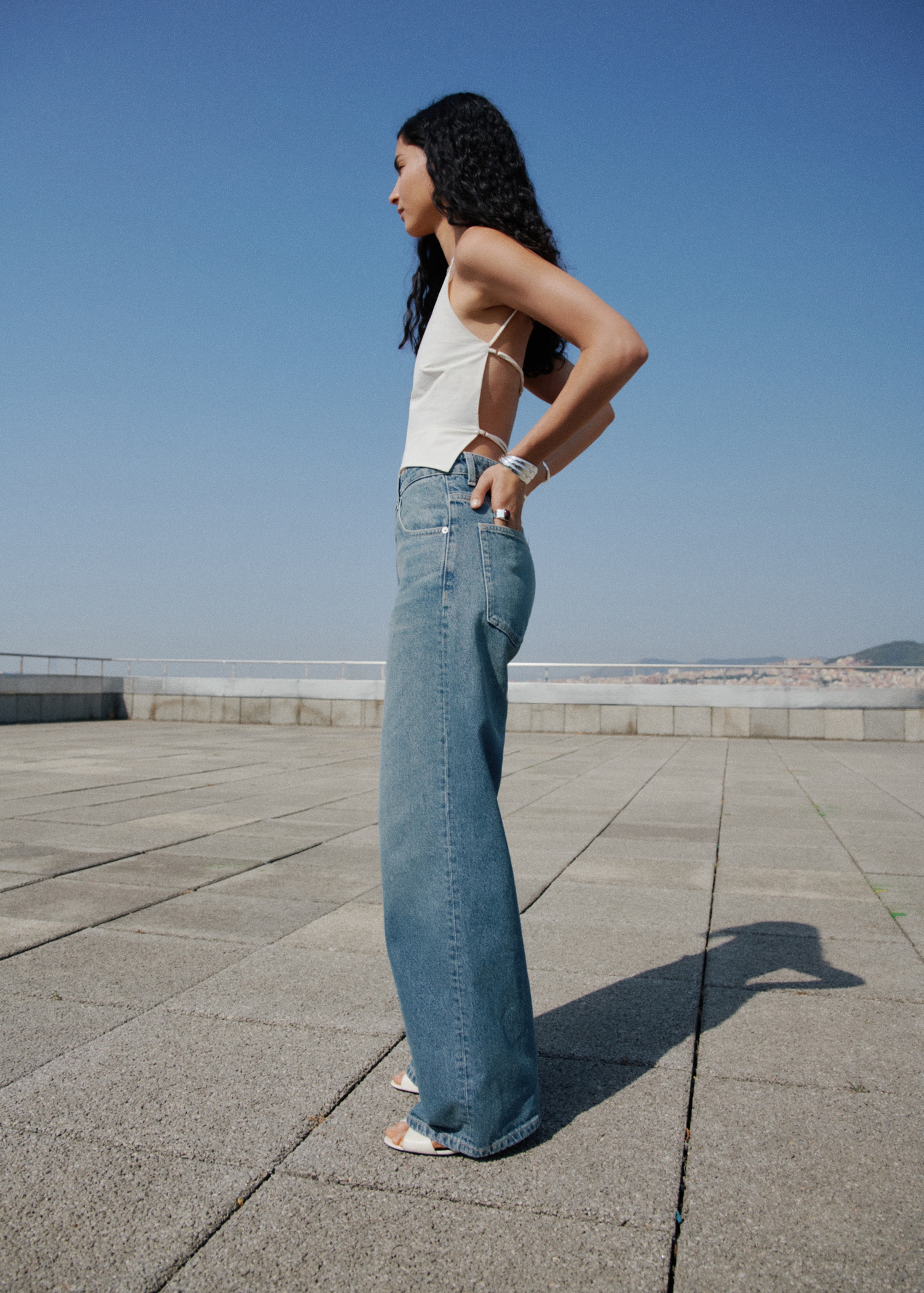 Mid-Rise Straight Jeans - Women | Mango United Kingdom