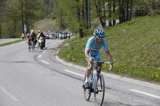 28 May 2016 99th Giro d'Italia Stage 20 : Guillestre - Sant'Anna di Vinadio NIBALI Vincenzo (ITA) Astana, at Colle della Lombarda CHAVES Johan Esteban (COL) Orica - GreenEDGE, Maglia Rosa Photo : Yuzuru SUNADA