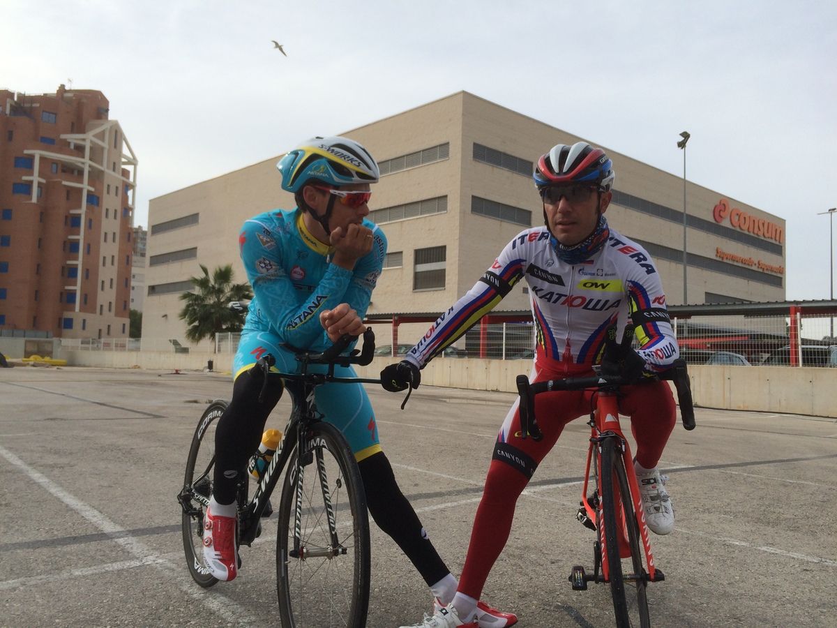 Astana's Luis Le&oacute;n S&aacute;nchez dropped by to say 'hola'