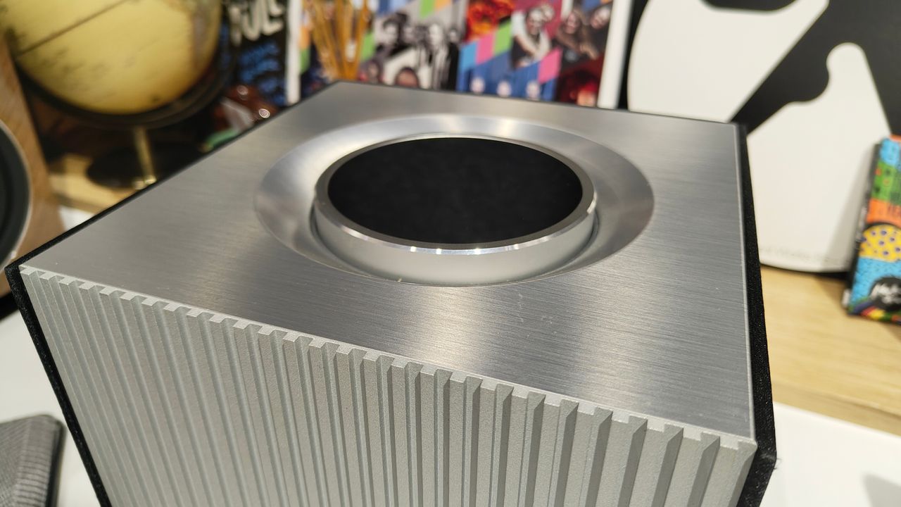 Naim Mu-so QB top view