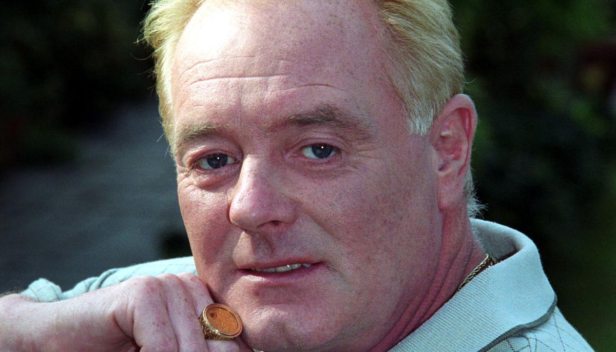 Bruce Jones as Les Battersby in Coronation Street