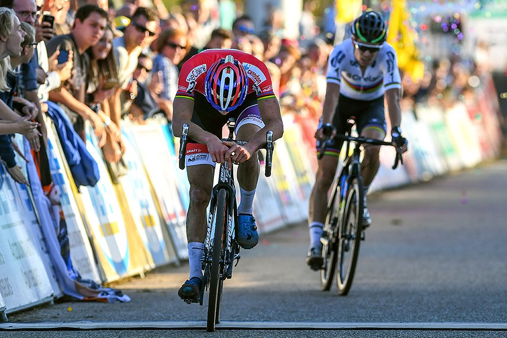 Mathieu van der Poel (Beobank-Corendon) wins sprint in Zonhoven