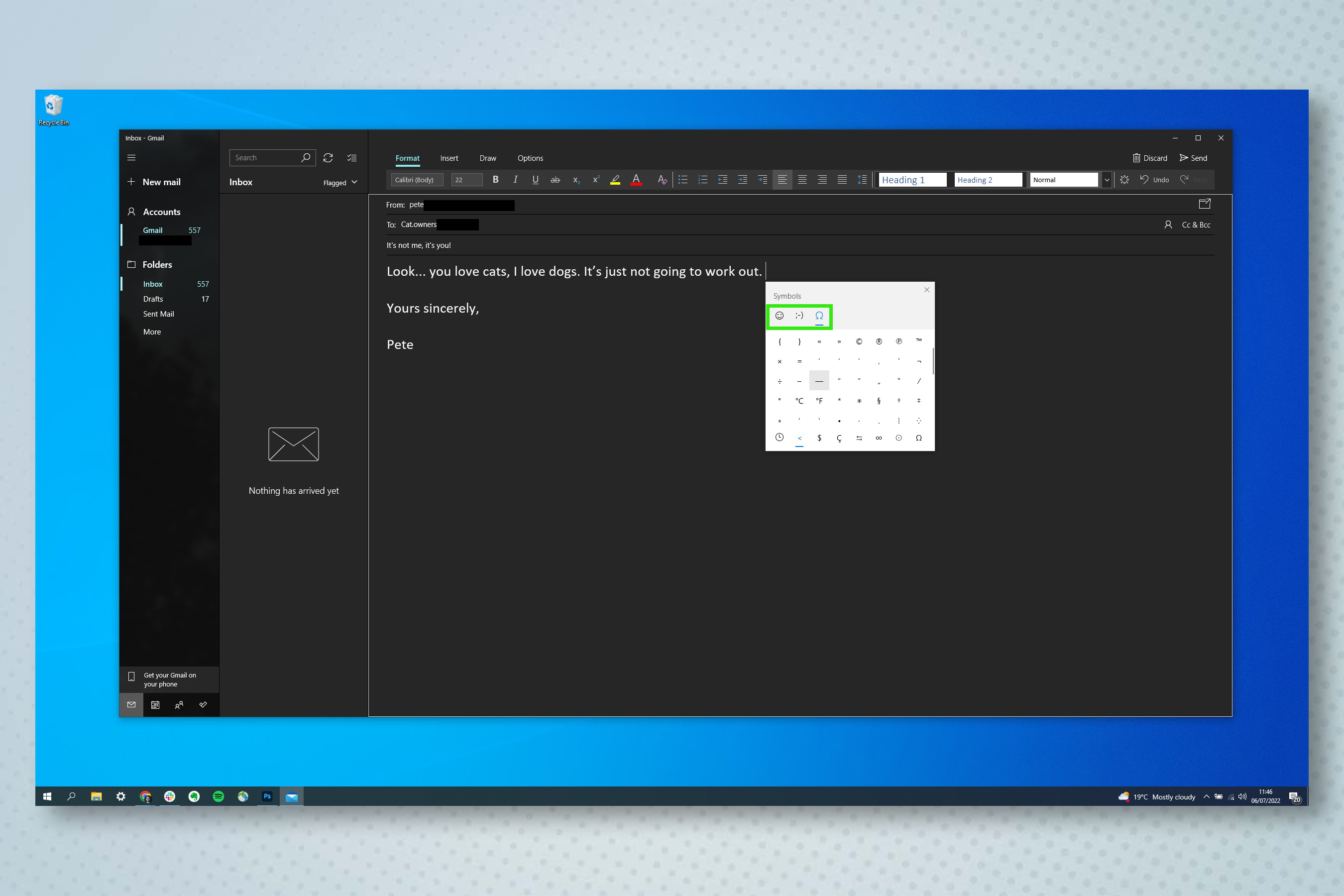 Снимок экрана, показывающий шаги, необходимые для использования эмодзи в Windows.