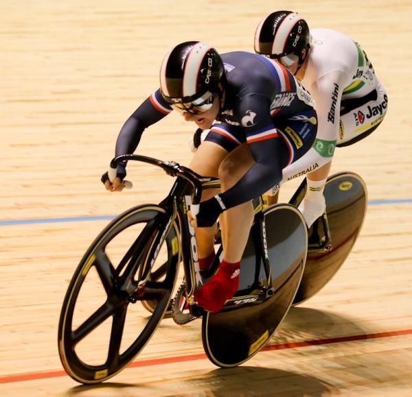 The French women are looking strong