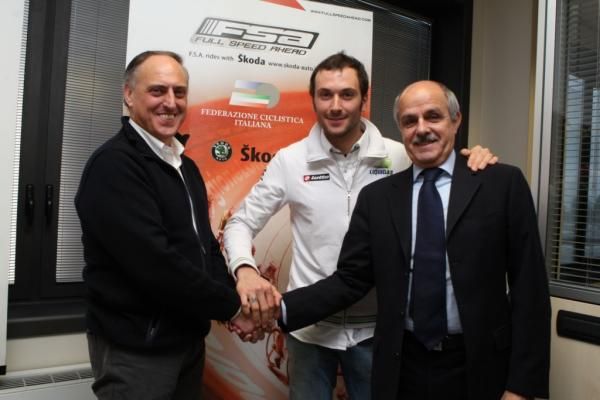 Ivan Basso helps seal the deal between FSA and the FCI