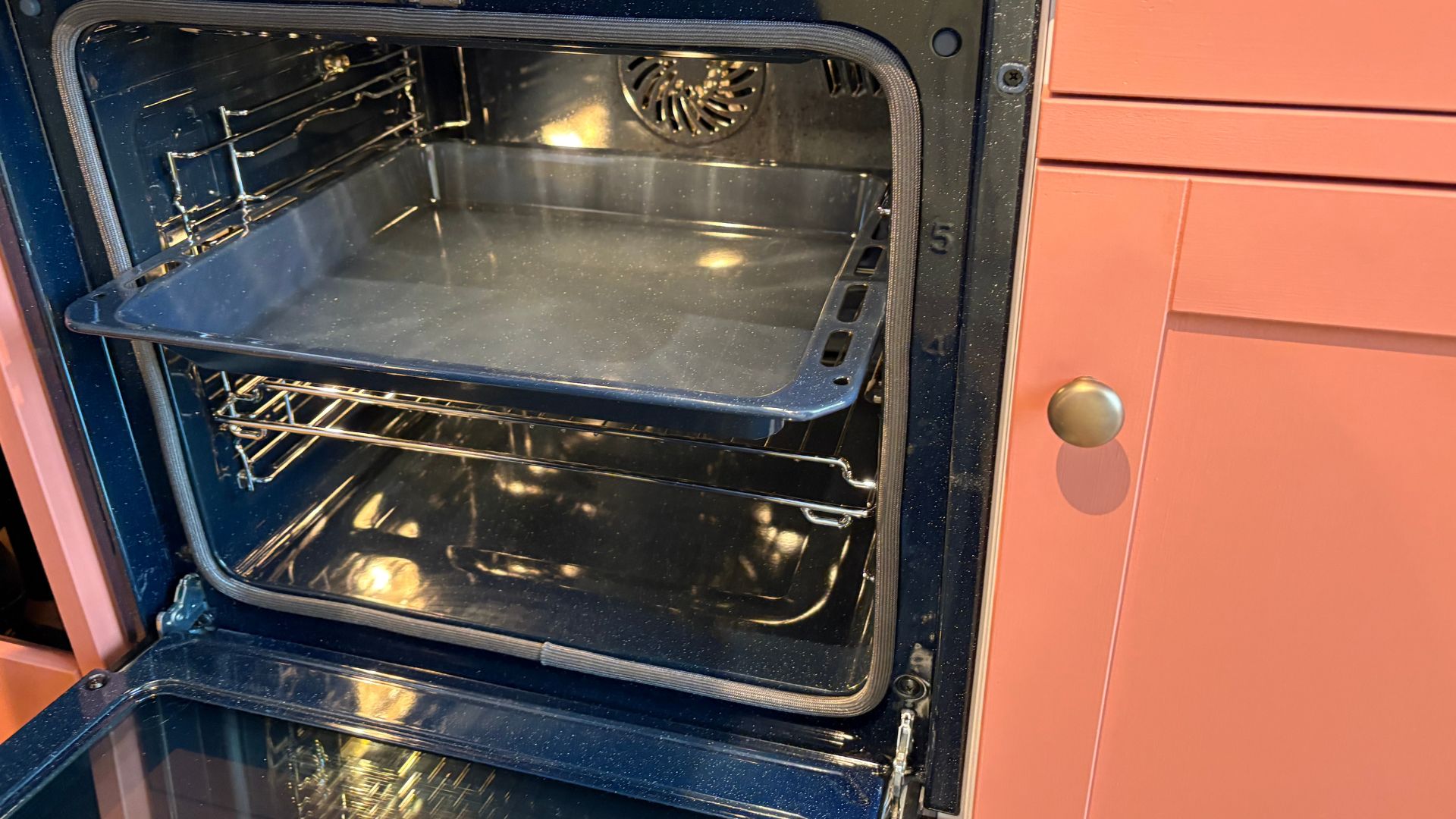 Jamie Oliver's Cookery School with Samsung Bespoke AI Oven