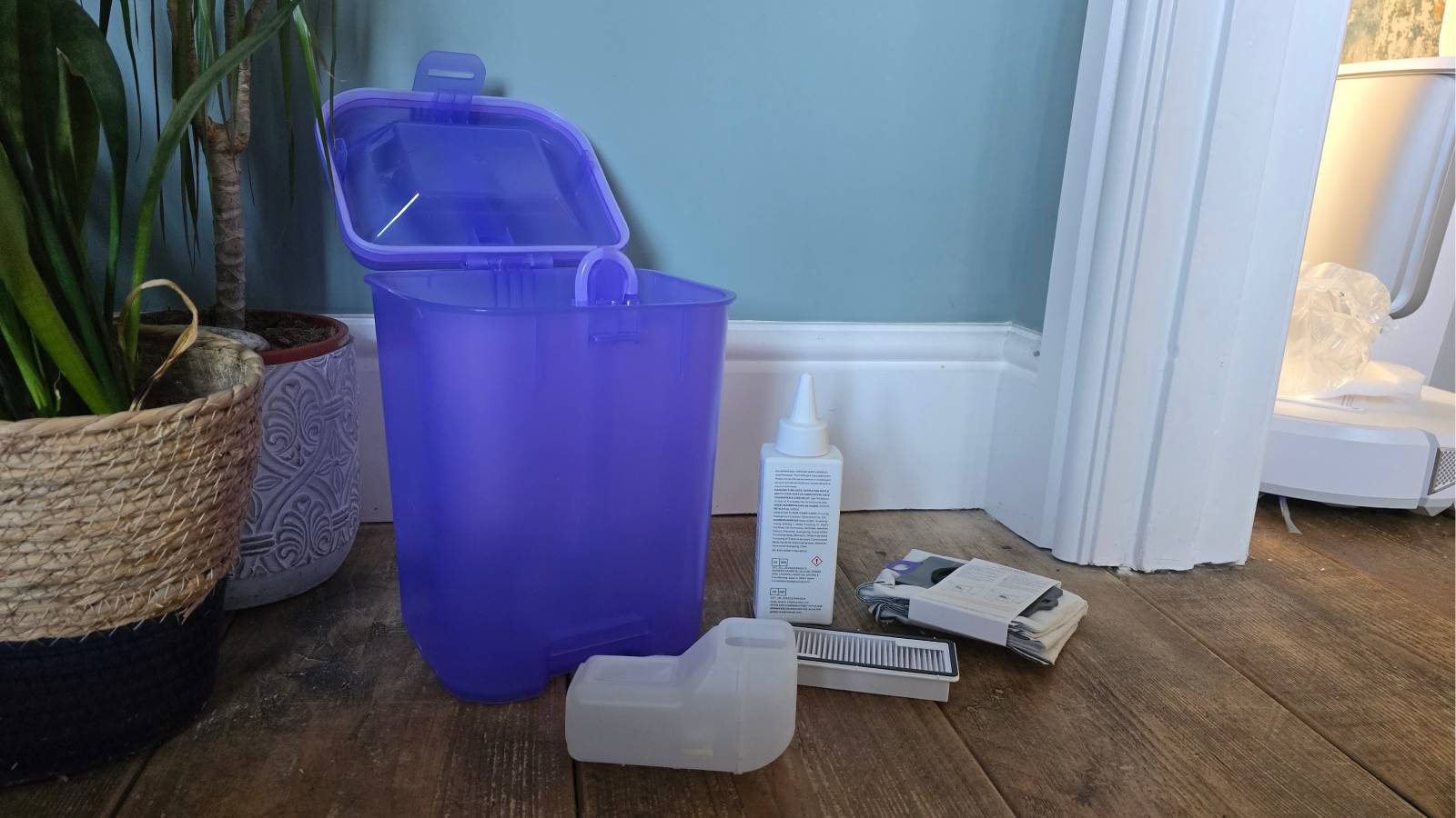 Narwal Flow robot mop and vacuum spare parts and clean water tank