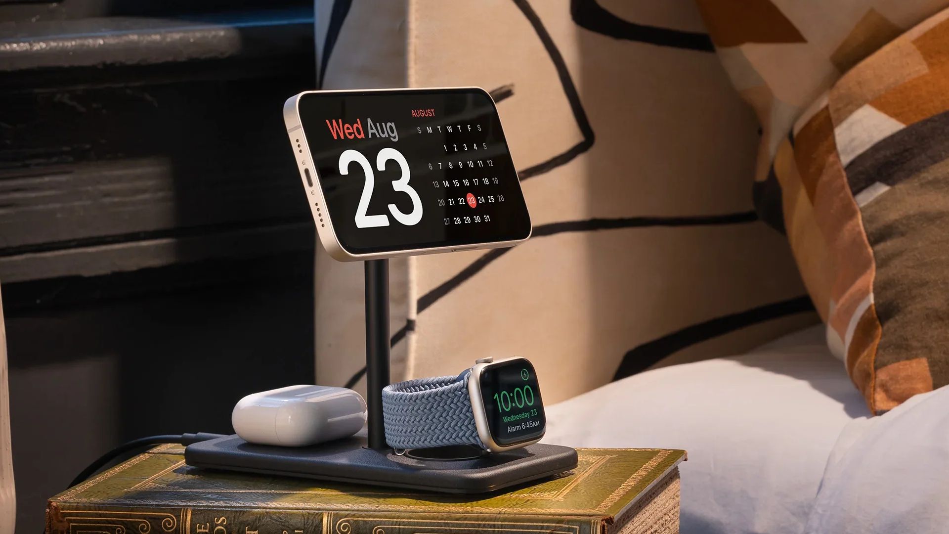 I have a new favourite charging stand for my iPhone – its simplicity is why it wins