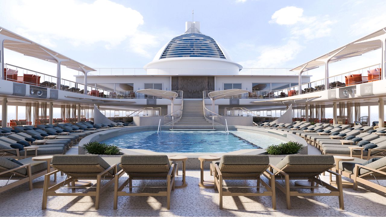 cruise ships