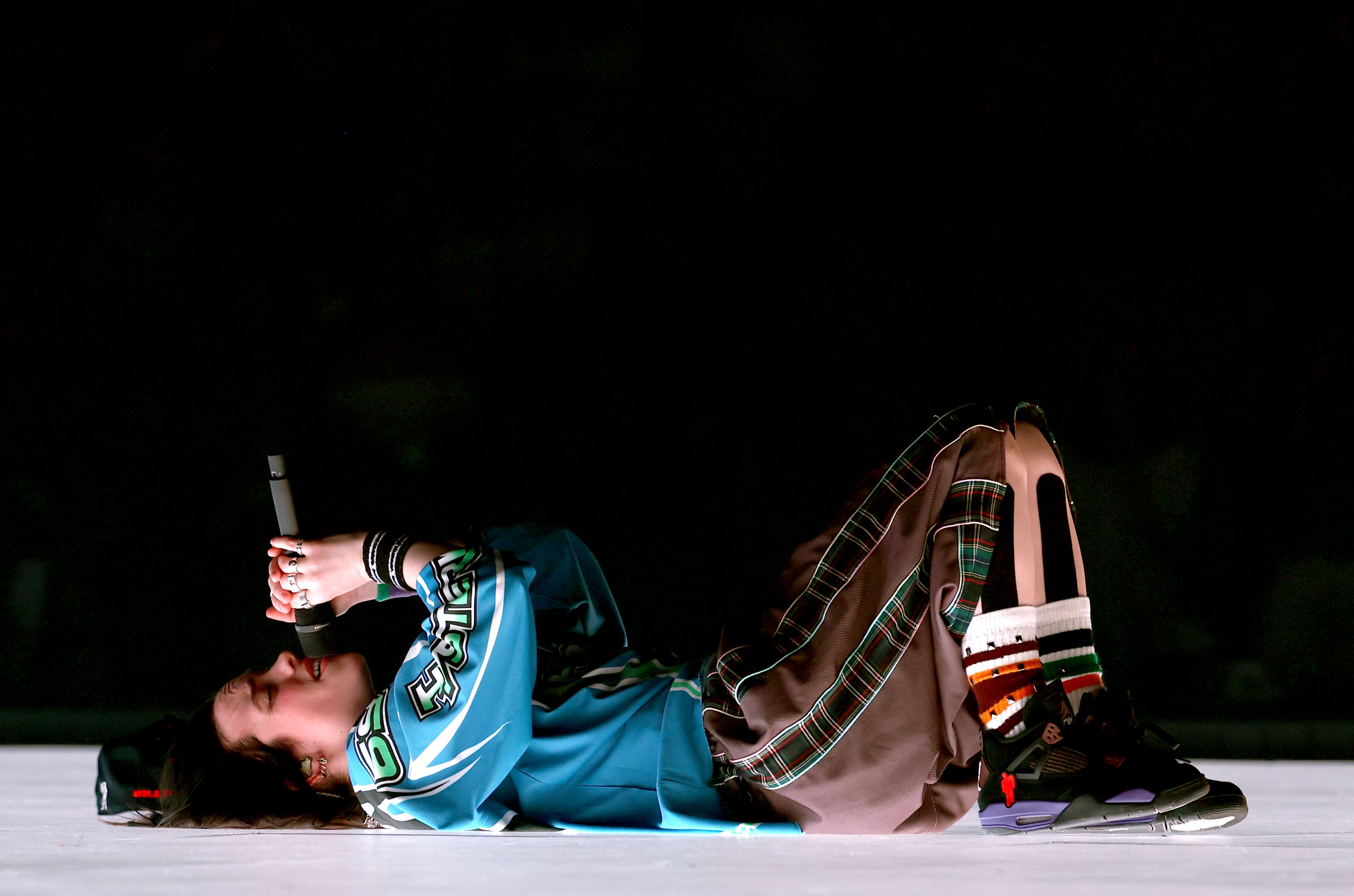 Billie Eilish wore sneakers on her Hit Me Hard and Soft tour on October 09, 2025 in Miami, Florida