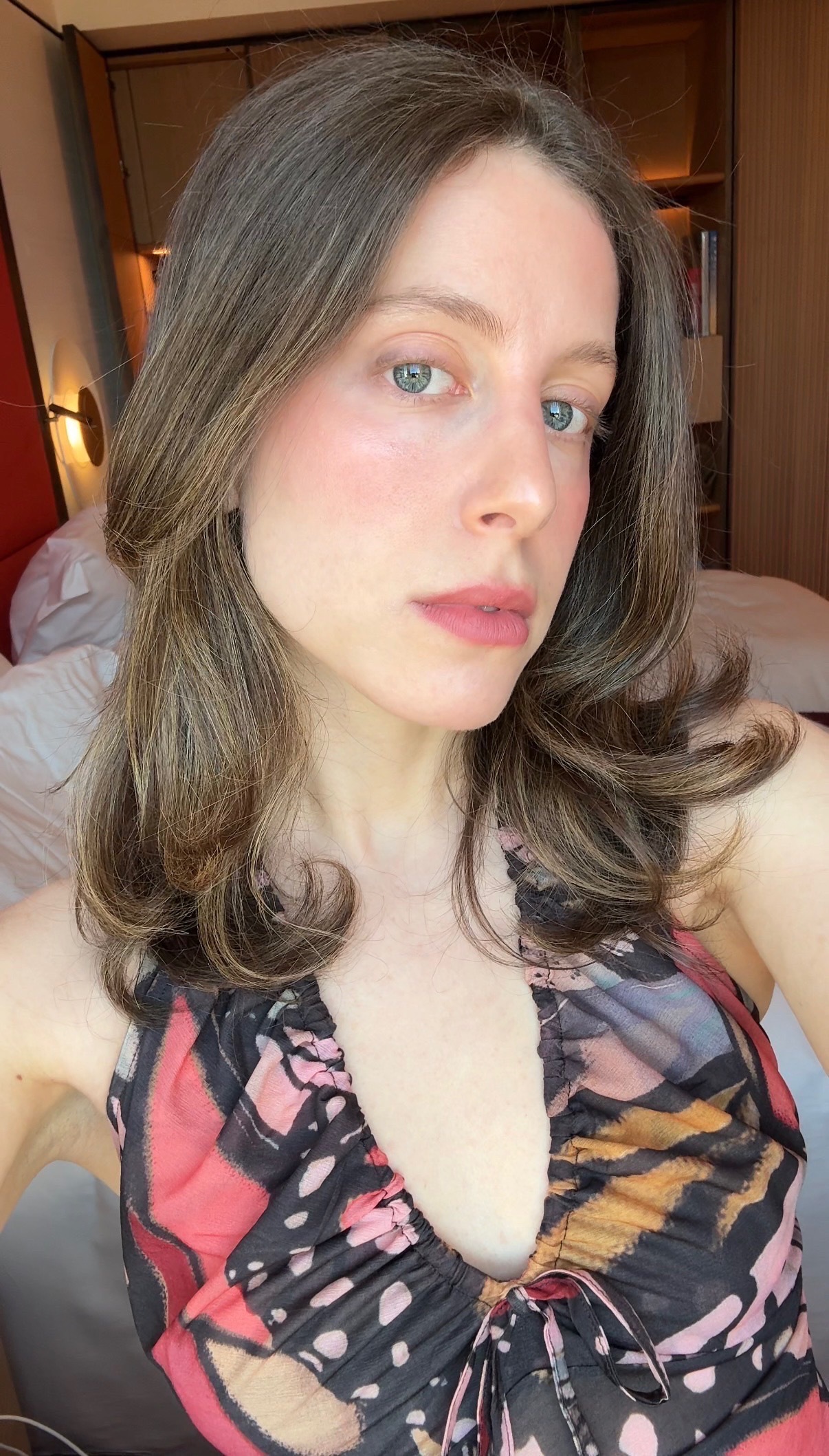 Jamie Schneider after applying Hourglass's Illusion Luminous Glow Foundation