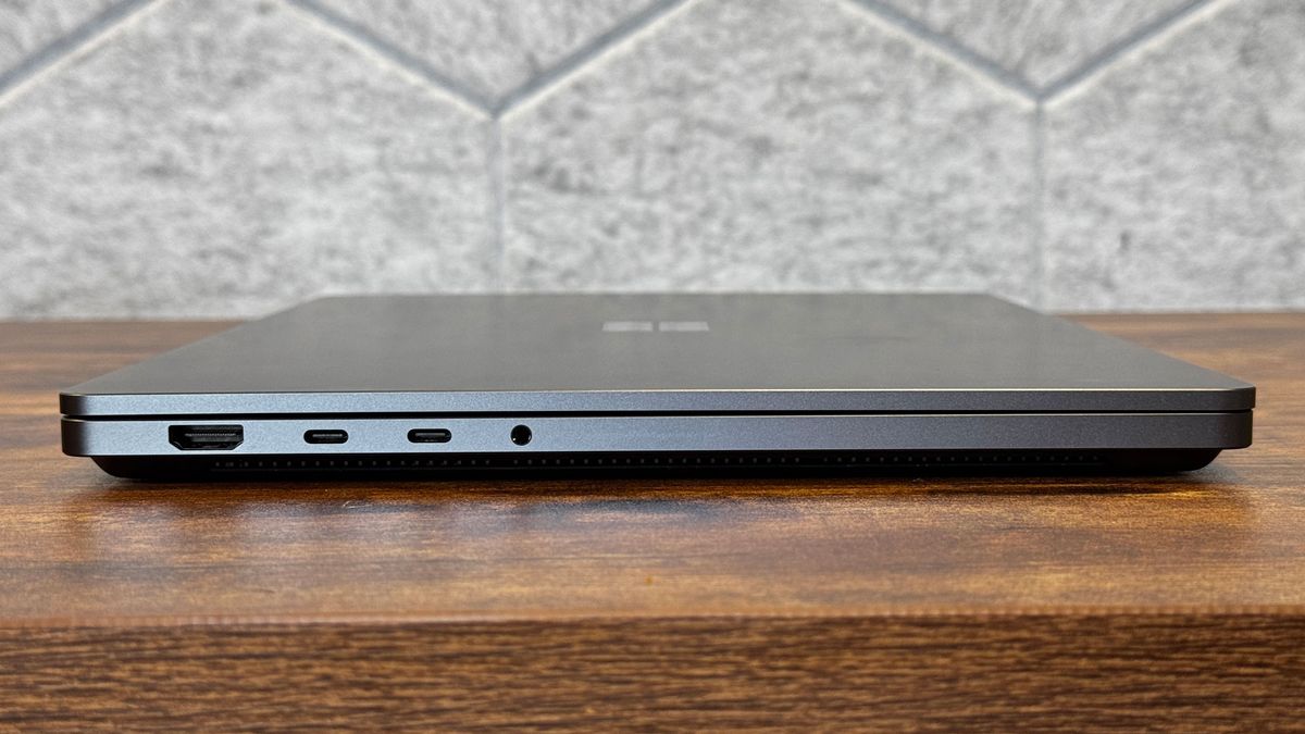 Microsoft Surface Laptop Ultra