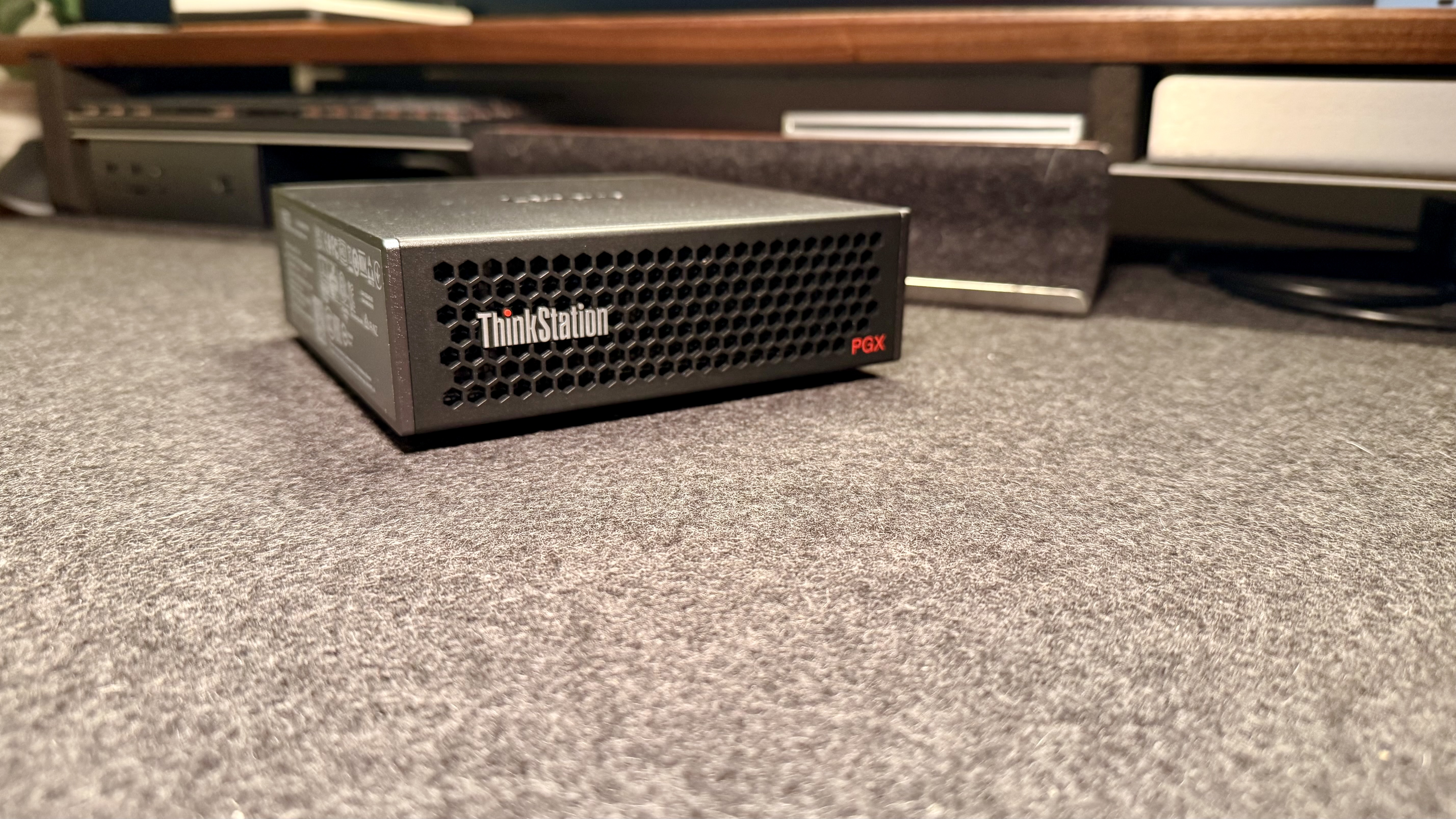 lenovo | Thinkstation PGX