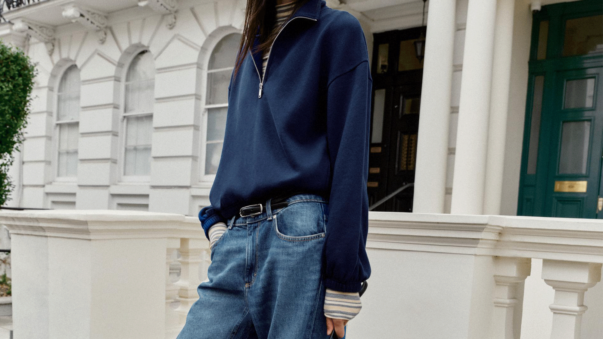 Model wearing Zara fall clothing.