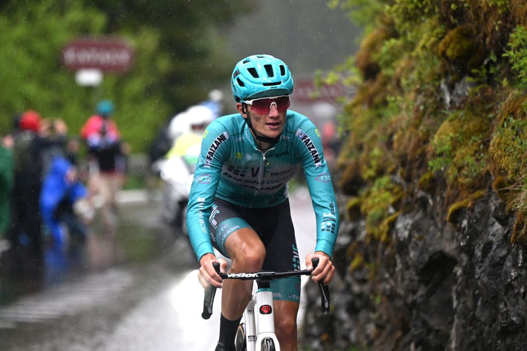 Giro debutant Giulio Pellizzarri (VF Group-Bardiani CSF-Faizan&egrave;)&nbsp;held on for second place