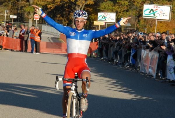 Mourey claims the first of the Coupe de France 'cross races.