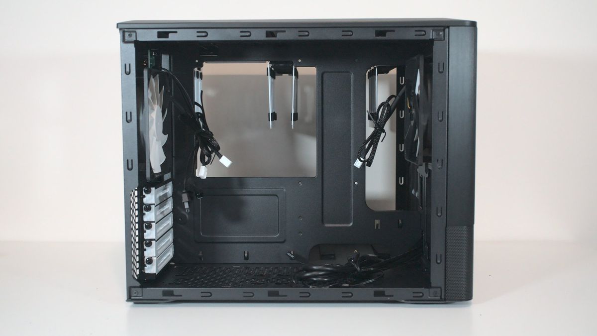 Fractal Design Node 804