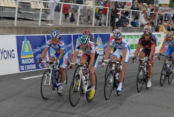 The break that animated the day's racing