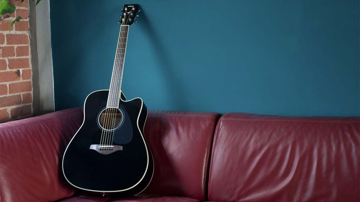 Yamaha TransAcoustic FGC-TA and FSC-TA