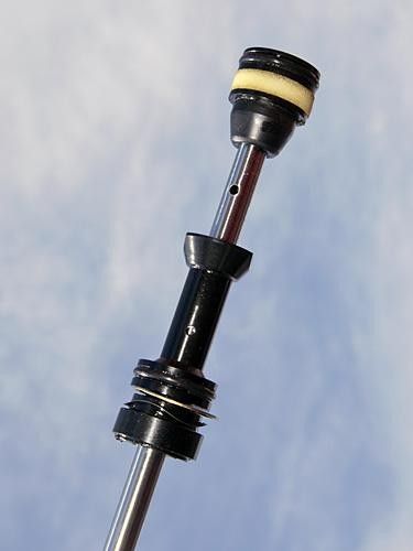 Revised air spring internals should deliver lower breakaway thresholds and a more linear feel.