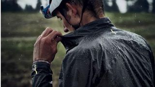 The Cosmic Ultimate GTX jacket with Gore-Tex Active with Shakedry weighs 95g