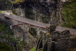 The footbridge in the landscape