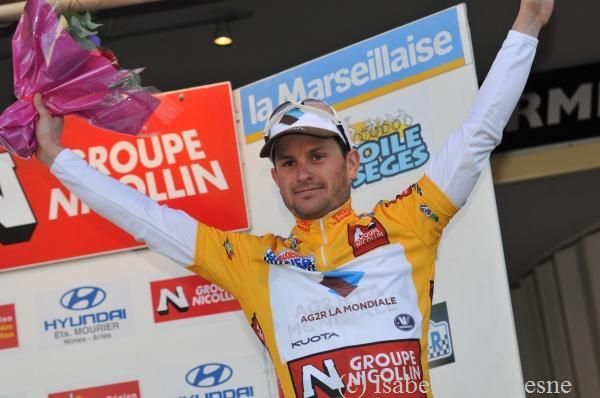 Anthony Ravard (AG2R La Mondiale) took the race lead back from Johnny Hoogerland