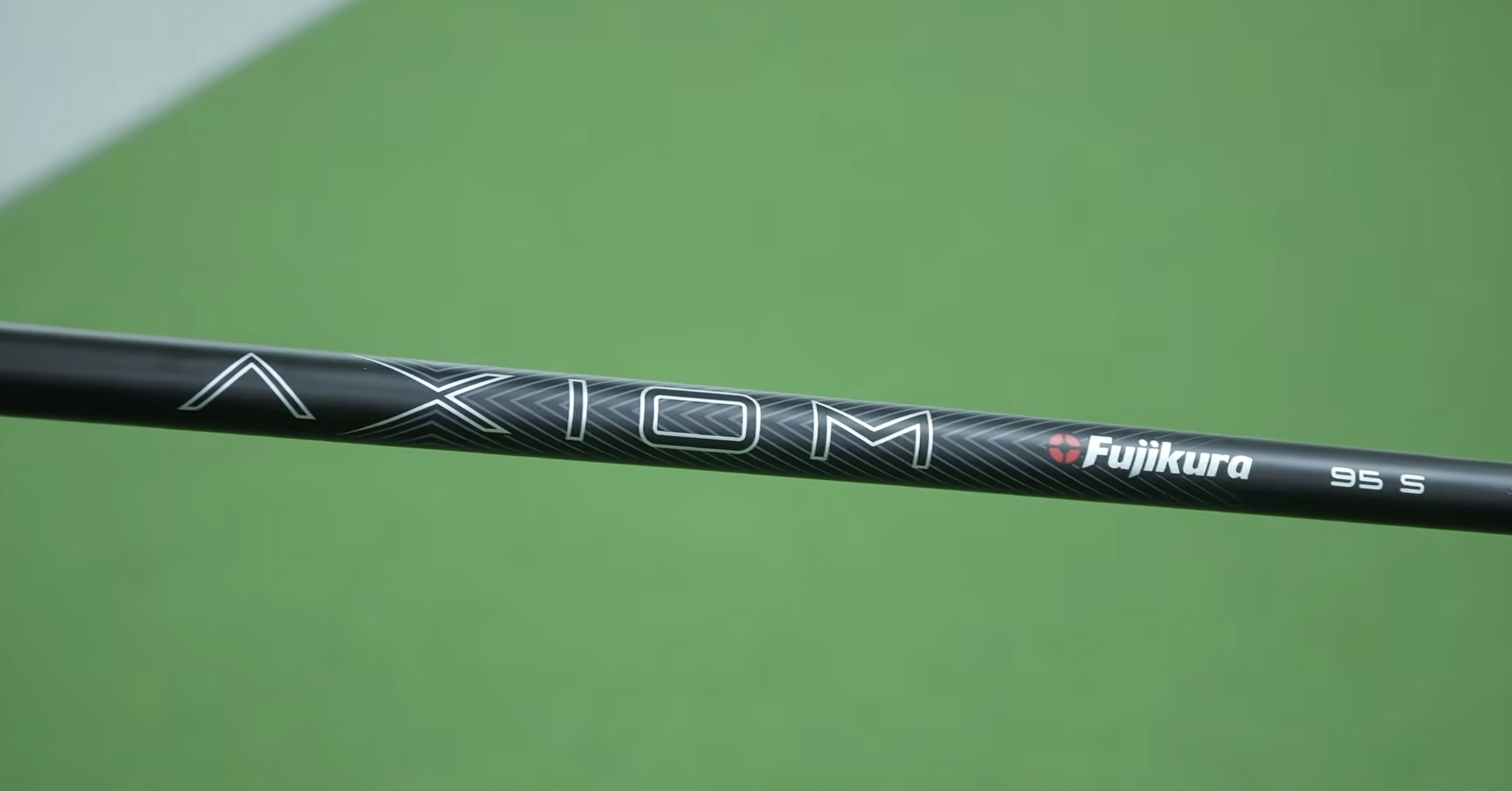 Axiom shaft