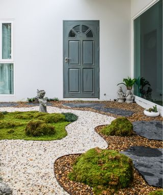 Winding pea gravel path