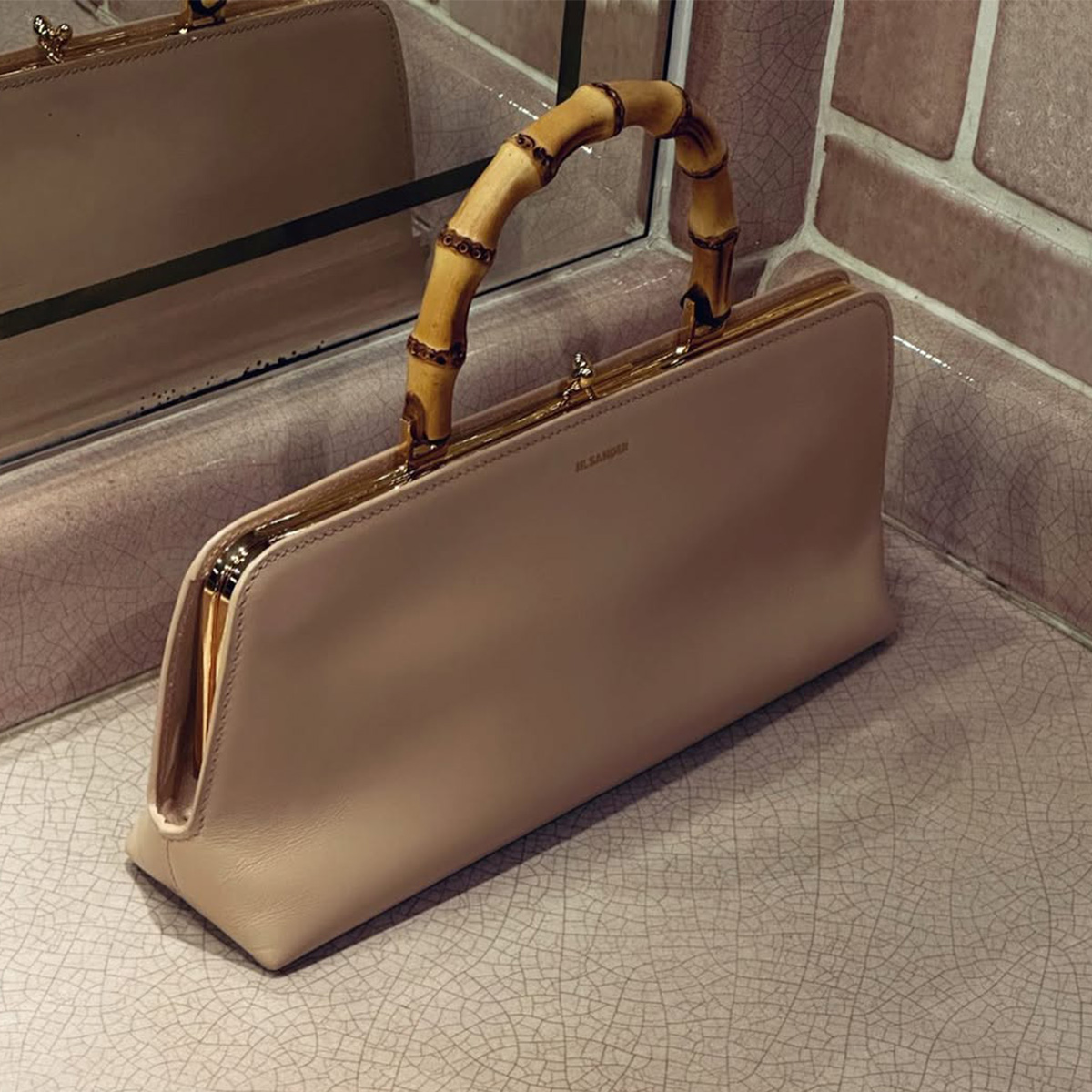 kisslock bag trend