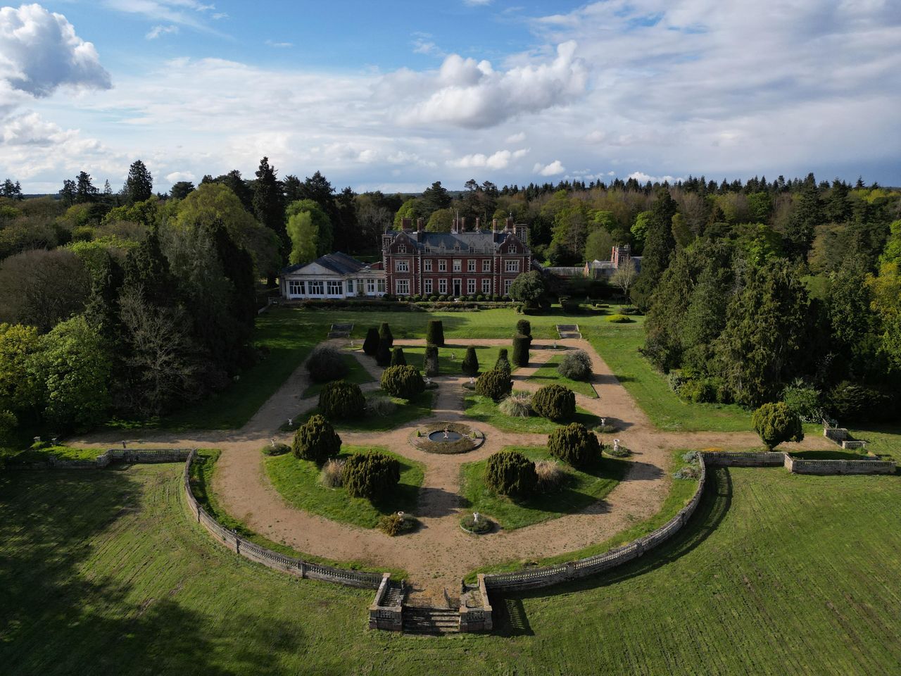 Lynford Hall