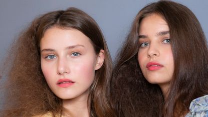 MILAN, ITALY - SEPTEMBER 20: Models are seen backstage ahead of the Luisa Beccaria show during Milan Fashion Week Spring/Summer 2019 on September 20, 2018 in Milan, Italy. (Photo by Rosdiana Ciaravolo/Getty Images)