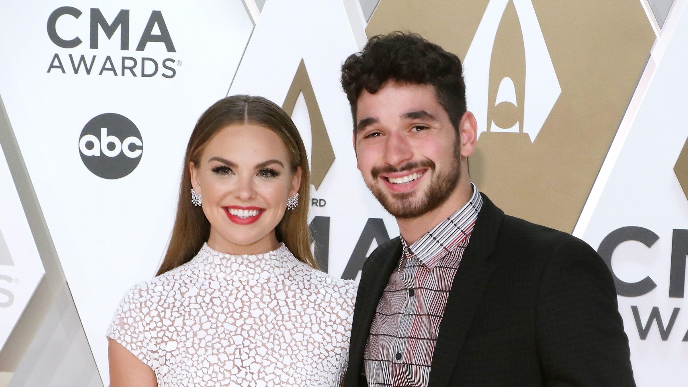 Hannah Brown, Alan Bersten Go to Disneyland Amid Dating Rumors