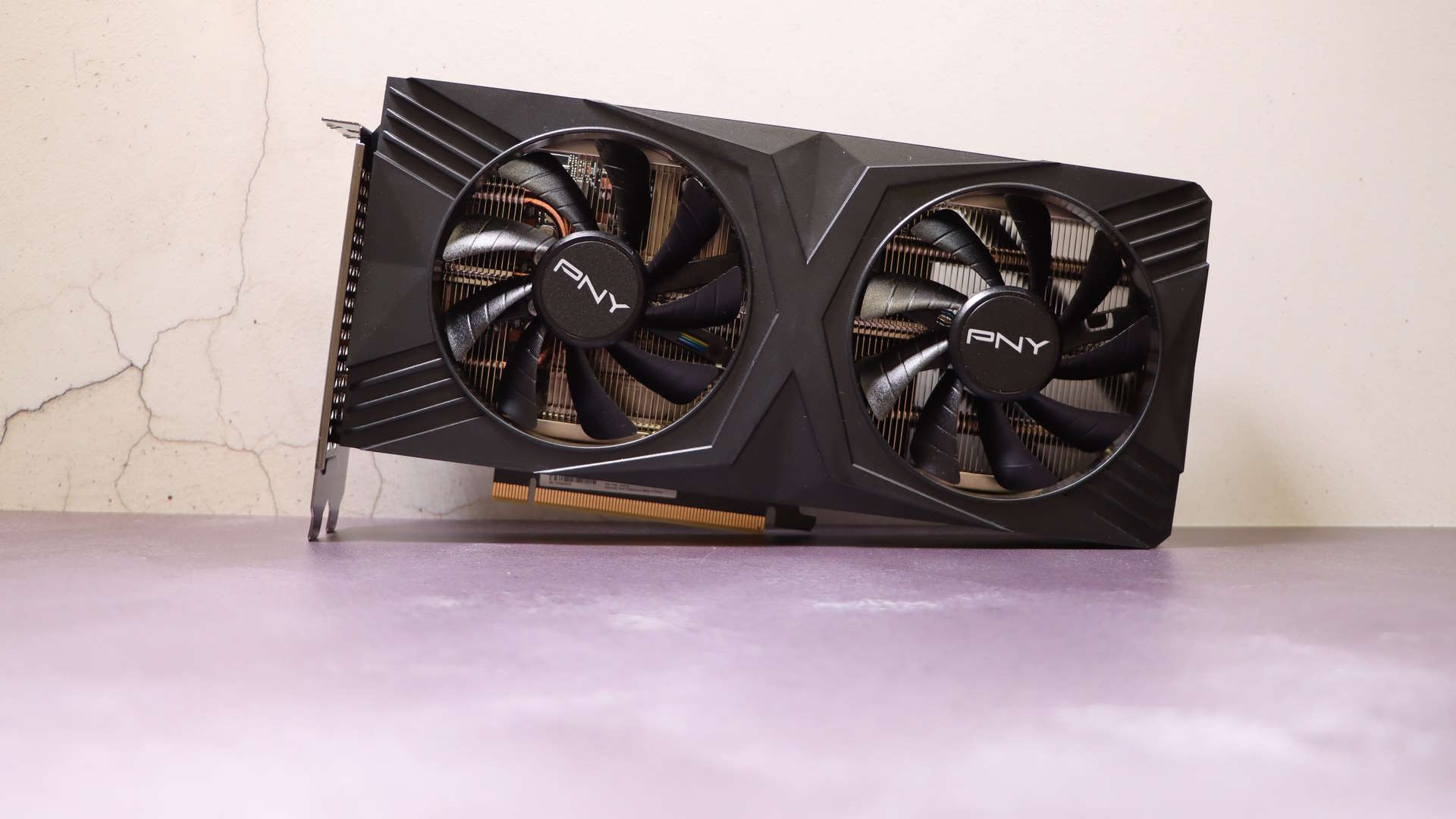 PNY GeForce RTX 4070 Ti SUPER VERTO OC triple ventilateur 16 Go GDDR6X  DLSS3