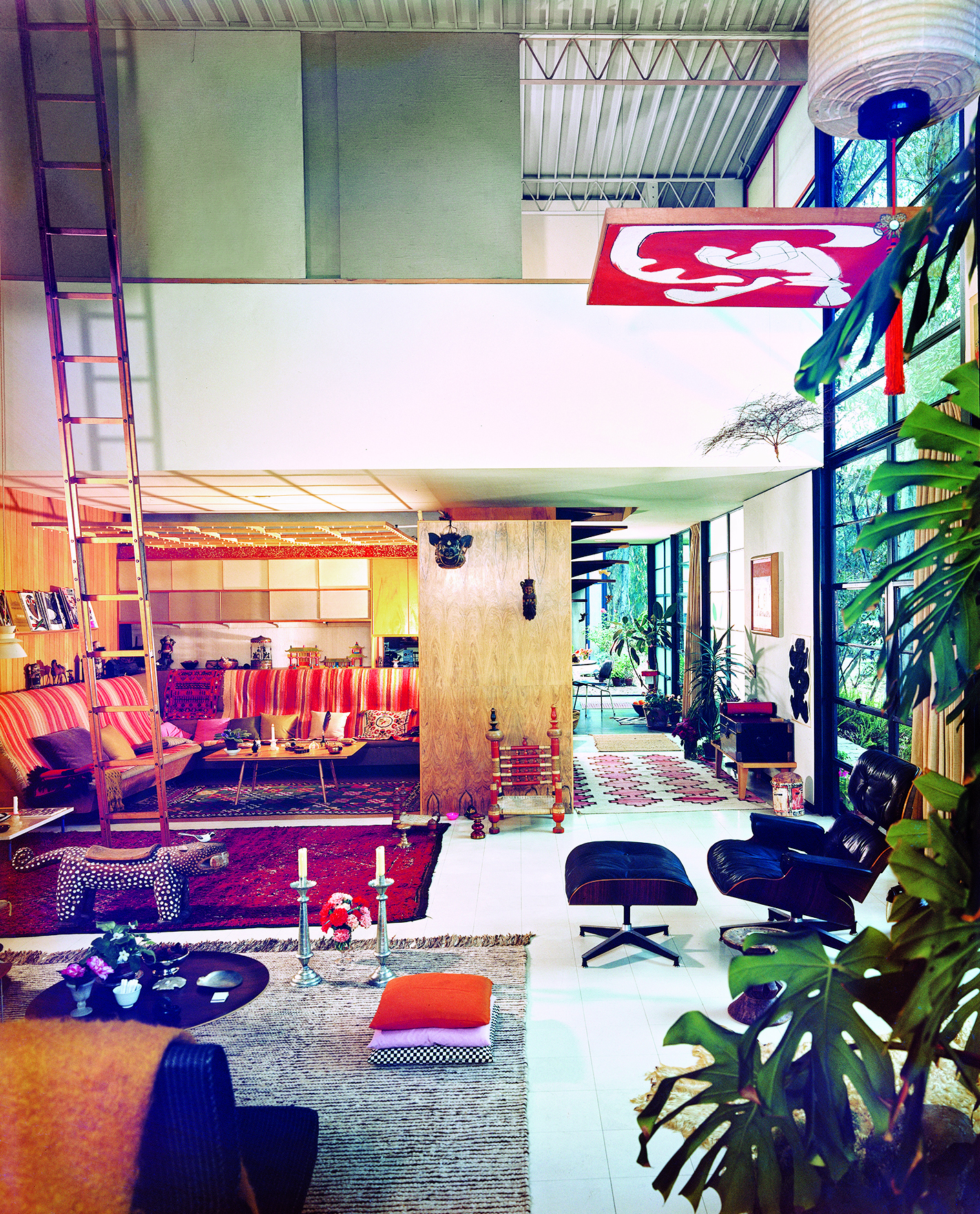 Charles &amp;amp; Ray Eames, Case Study House #8, 1949, Los Angeles, California, USA. Image credit: &amp;copy; J. Paul Getty Trust. Getty Research Institute, Los Angeles (2004.R.10) (page 77)