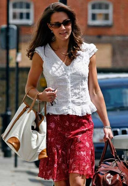 Kate Middleton carries bag by Meli Melo designer Melissa Del Bono